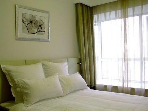 Hotel The On River's Edge,